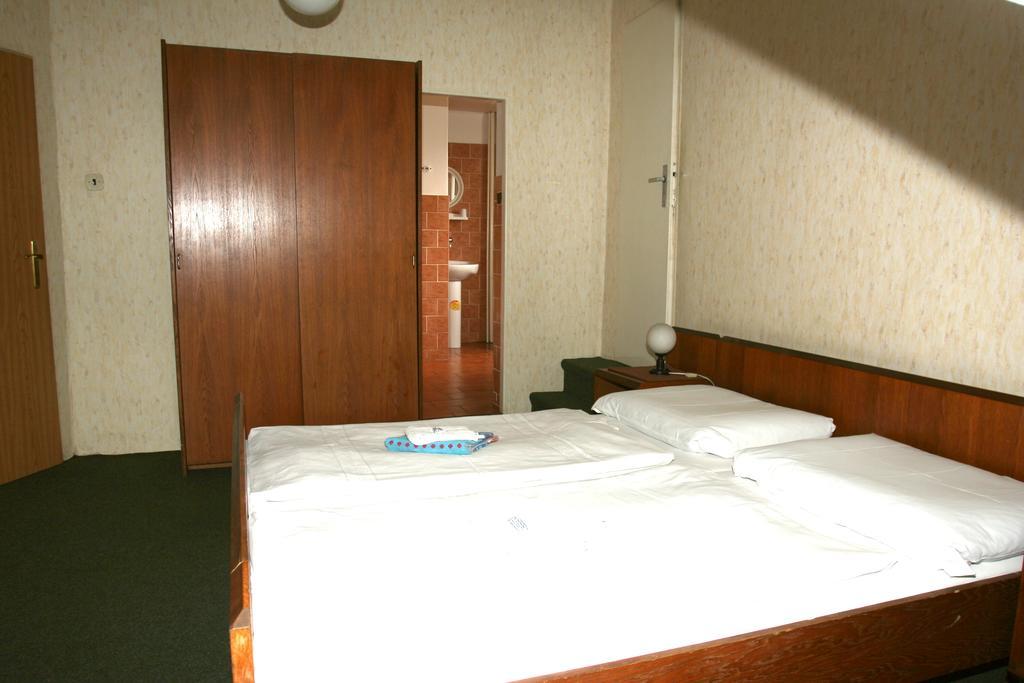 Hotel Michle Praga Habitación foto